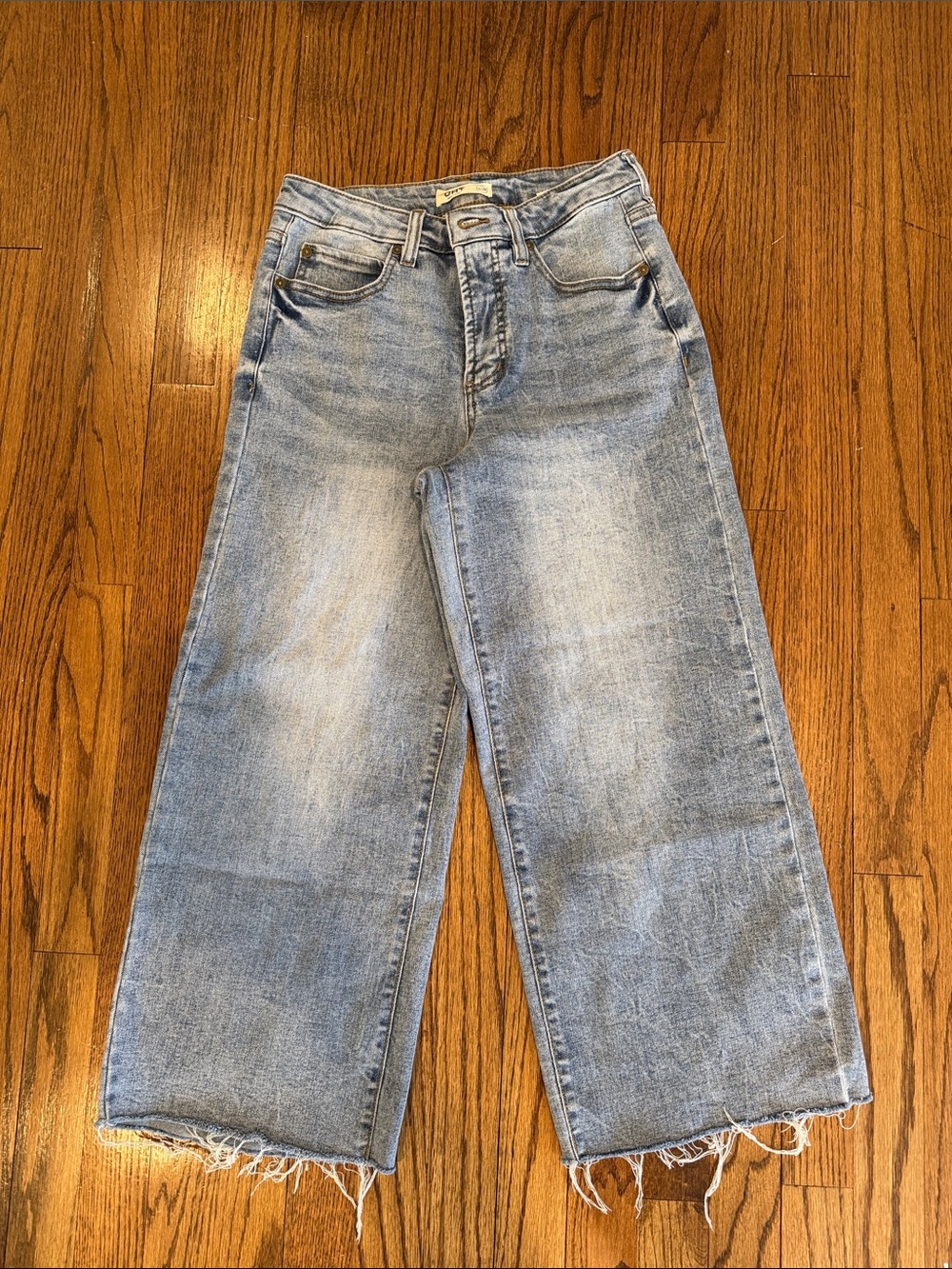 Light Blue Wide-Leg CroppedJeans